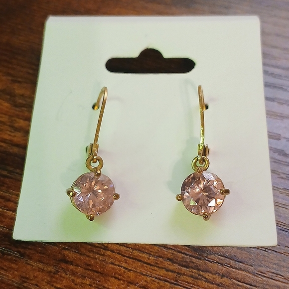 Pink cz and gold plated dangle earrings ✨️ - Picture 1 of 8
